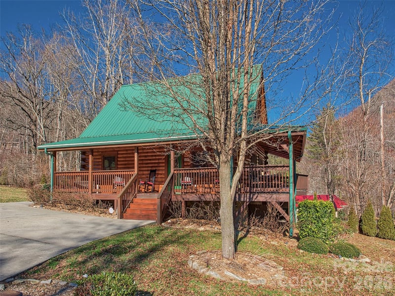 547 Panoramic Loop, Maggie Valley, NC 28751
