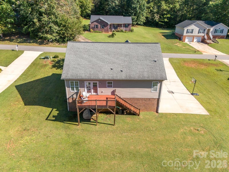 9530 Driftwood Ct, Hickory, NC 28601