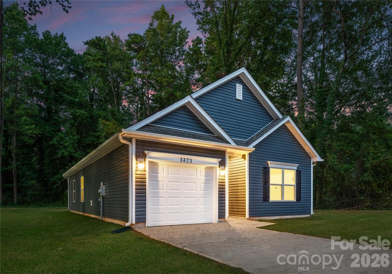 1225 Janice Rd, Lincolnton, NC 28092