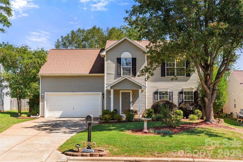 124 Emily Ivy Ct, Kannapolis, NC 28083