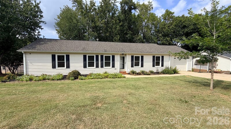 2500 Jacobs Rd, Gastonia, NC 28054