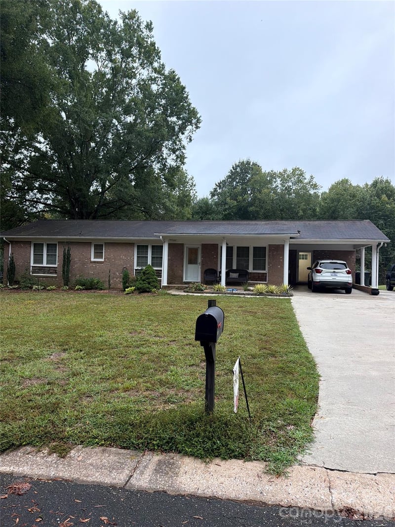 104 Terrace Dr, Cherryville, NC 28021