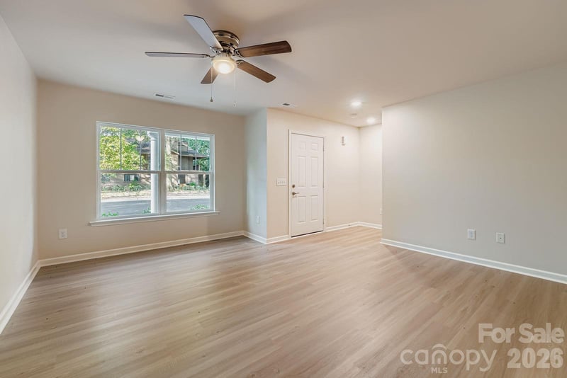 1761 J Julian Ln, Charlotte, NC 28208