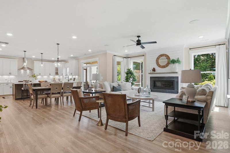 12510 Idlewild Rd, Matthews, NC 28105