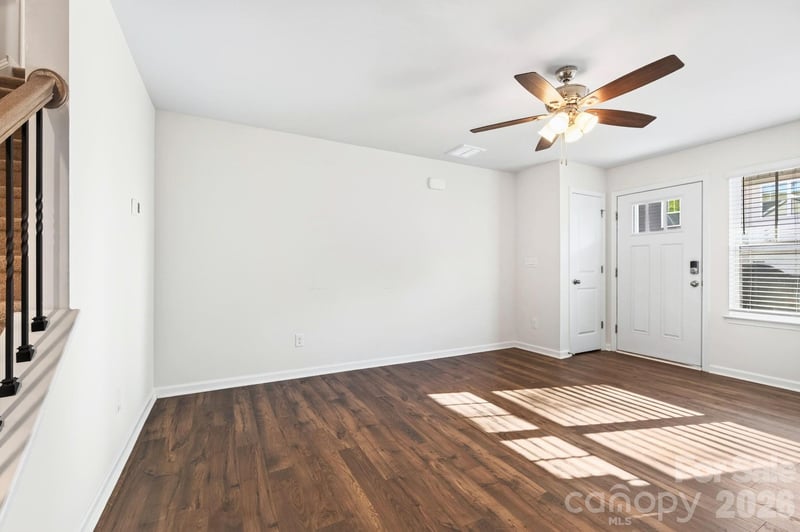 15 Virginia Commons Dr, Arden, NC 28704