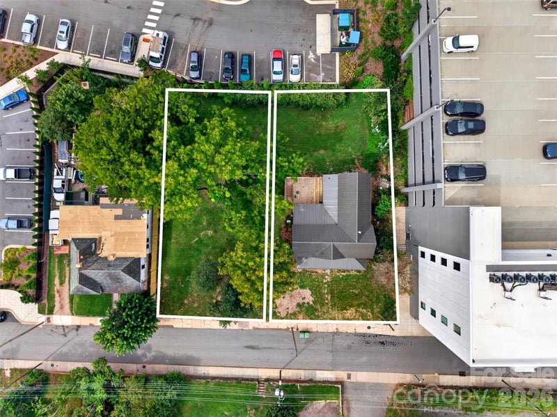 21 and 99999 Pearl St, Asheville, NC 28801