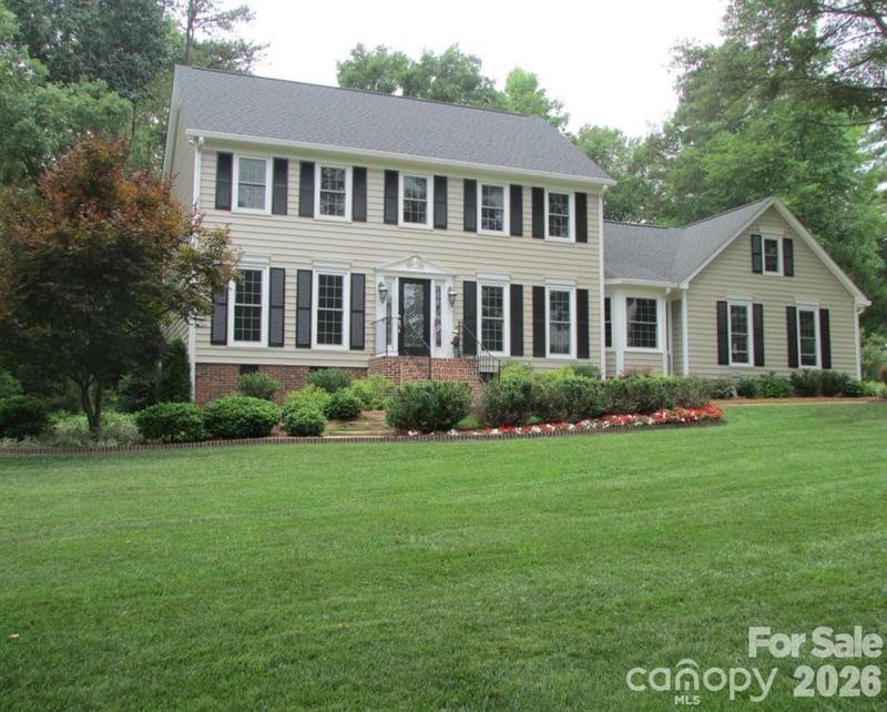 1677 Double Oaks Rd, Fort Mill, SC 29715