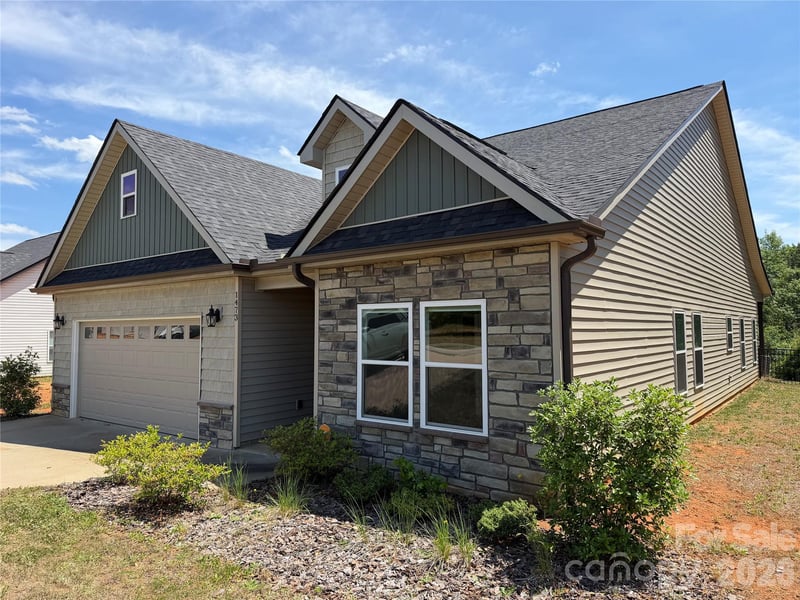 1473 Pleasant School Rd, Gaffney, SC 29341