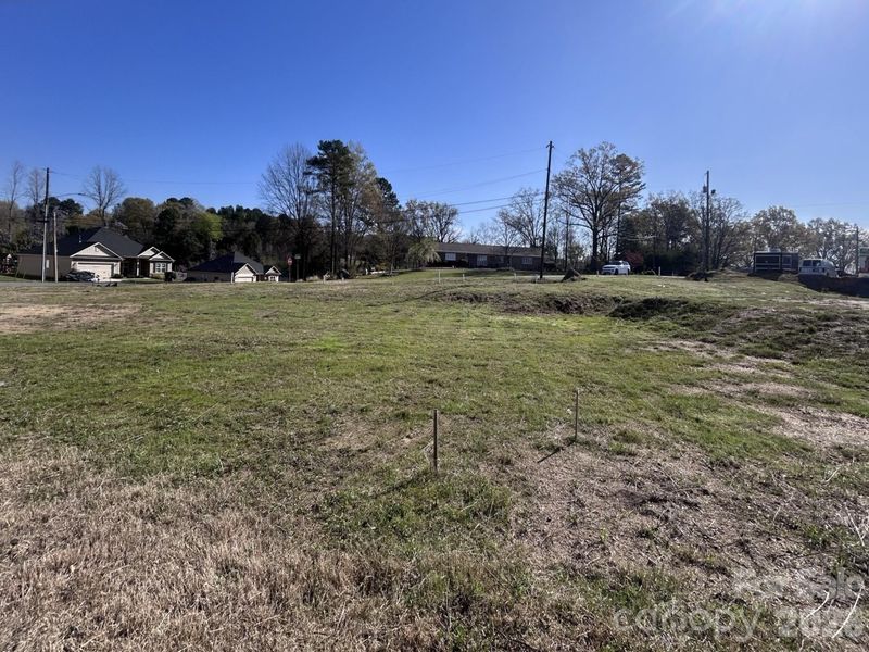 832 Kathryn Dr SE, Concord, NC 28025