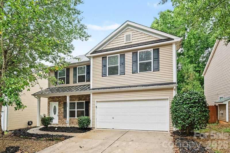 3229 Kayla Ln, Charlotte, NC 28215