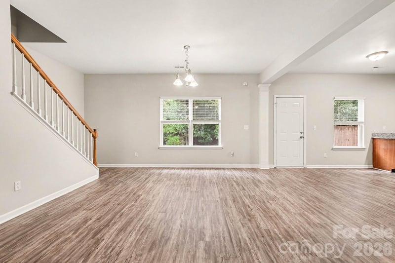 3229 Kayla Ln, Charlotte, NC 28215