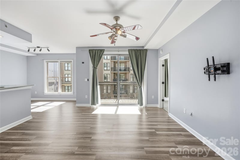 718 W Trade St, Charlotte, NC 28202