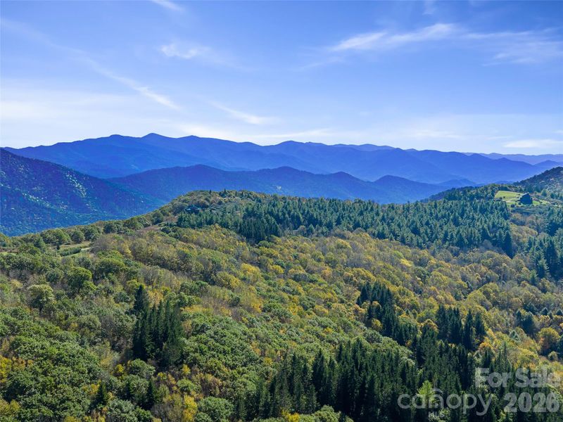 99999 Eagle Bald Trl, Burnsville, NC 28714