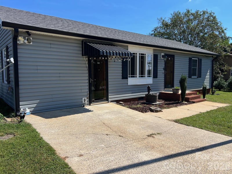 4146 Startown Rd, Newton, NC 28658