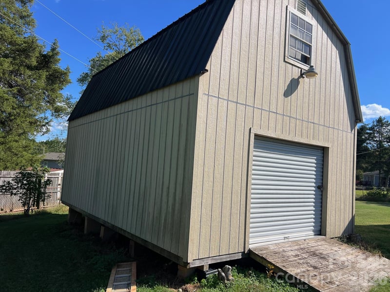 4146 Startown Rd, Newton, NC 28658