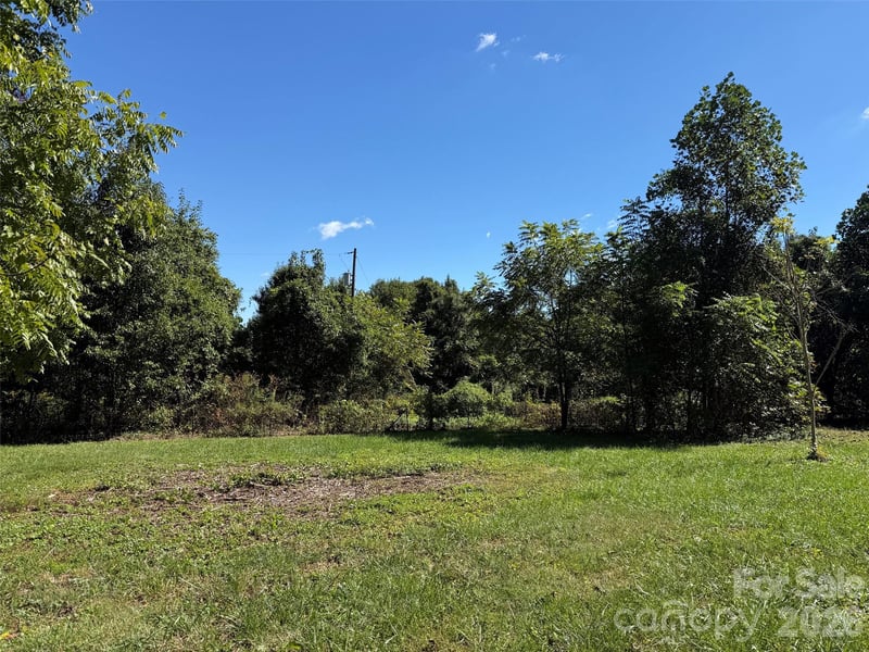 Lot 4 Bronco Ps, East Flat Rock, NC 28731
