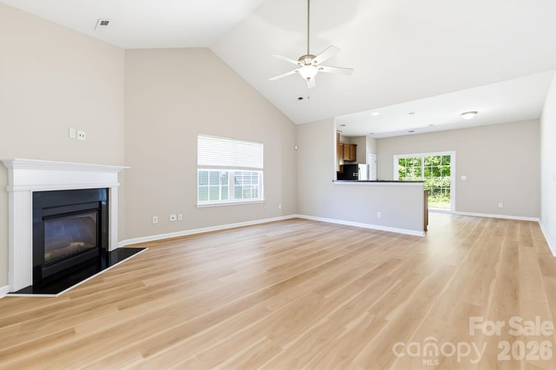 1704 Swan Dr, Charlotte, NC 28216