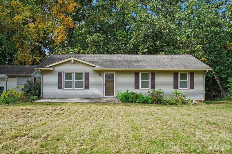 213 Cobblestone Ln NW, Concord, NC 28027
