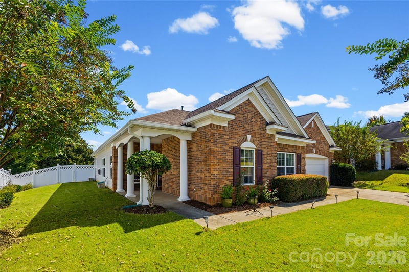 370 Mount Side Way, Fort Mill, SC 29715