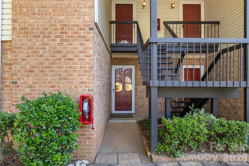 4615 Coronado Dr, Charlotte, NC 28212