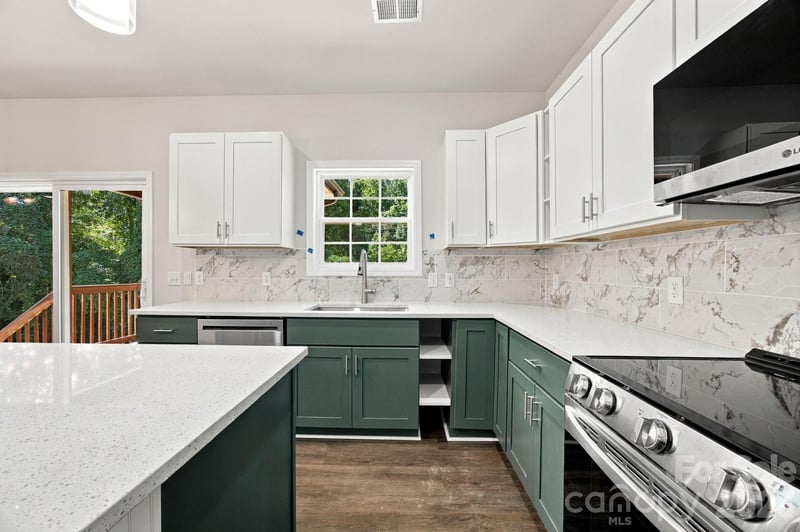 122 Mccarver Rd, Gastonia, NC 28056