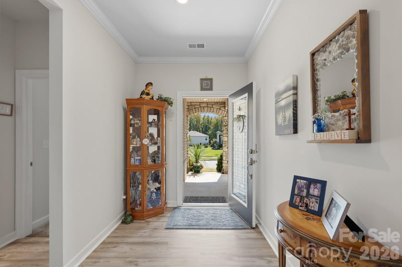 3810 Isenhour Rd, Kannapolis, NC 28081