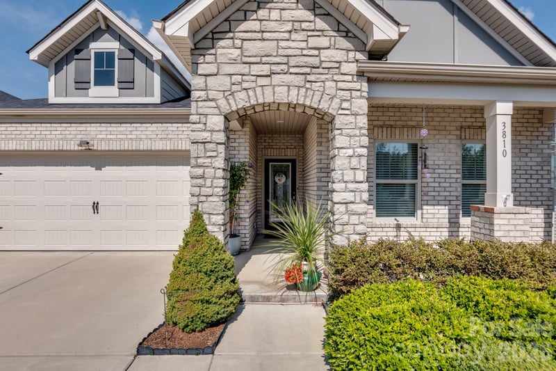 3810 Isenhour Rd, Kannapolis, NC 28081