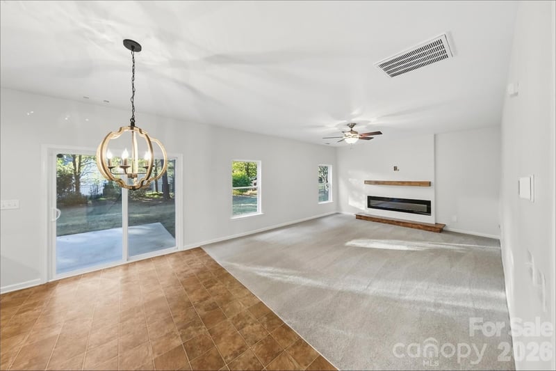 3041 Kilbeggan Dr, Clover, SC 29710