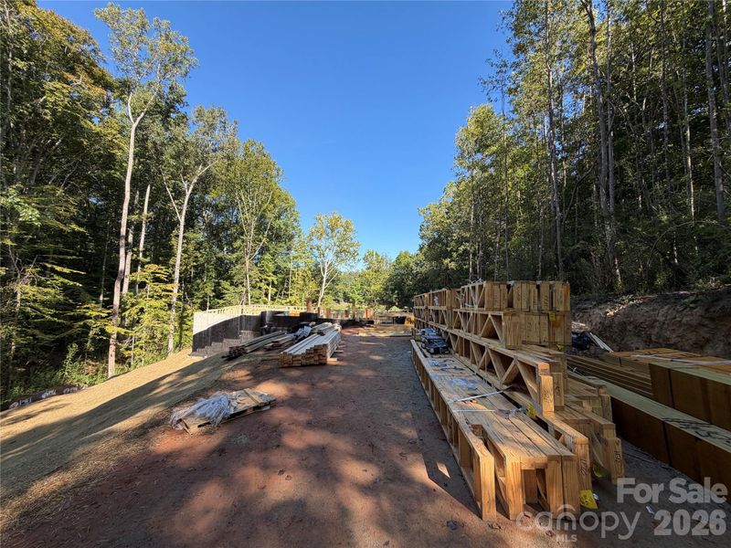 1046 Ventosa Dr, Denver, NC 28037