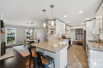 6213 Bevington Pl, Charlotte, NC 28277