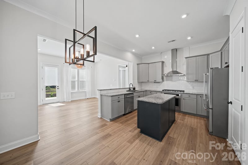 203 Heathbrook Ln, Waxhaw, NC 28173