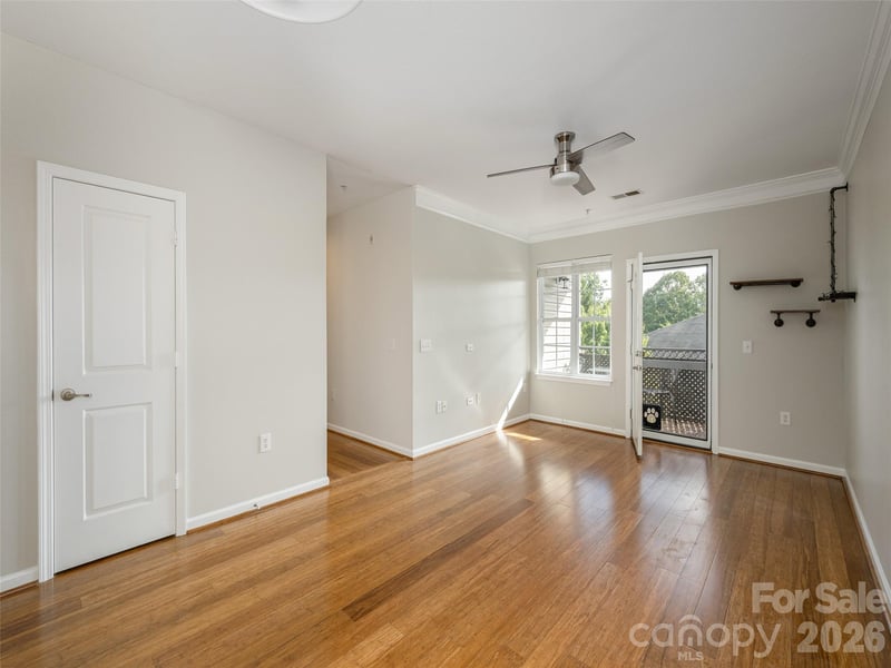 437 Appeldoorn Cir, Asheville, NC 28803