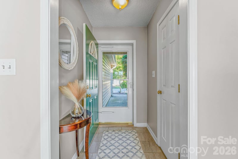 302 Hidden Creek Cir, Salisbury, NC 28147