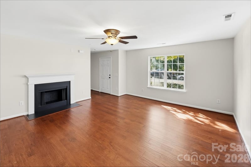 3139 Reid Brook Ln, Charlotte, NC 28208