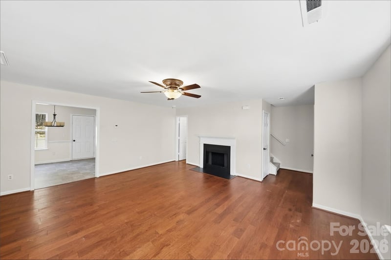3139 Reid Brook Ln, Charlotte, NC 28208