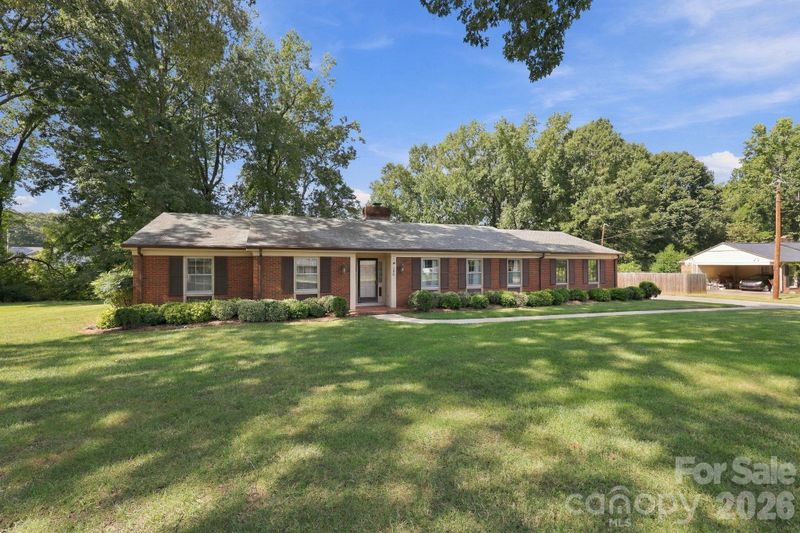 104 Spruce Dr, Salisbury, NC 28147