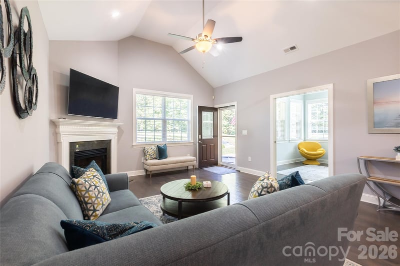 8242 Symphony Ct, Denver, NC 28037