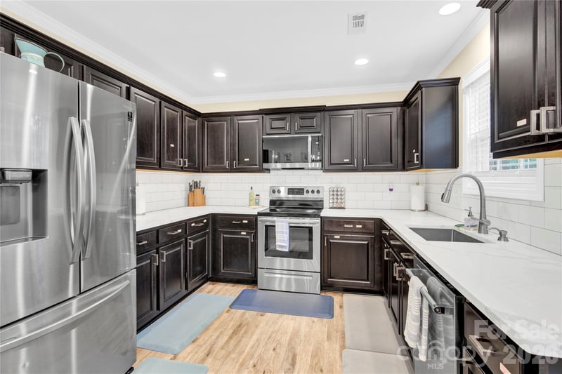 919 Edgemont Ave, Belmont, NC 28012