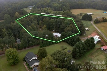 6958 Nc Hwy 9 Hw, Columbus, NC 28722