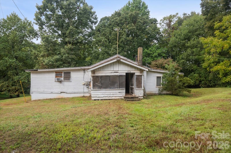 6958 Nc Hwy 9 Hw, Columbus, NC 28722