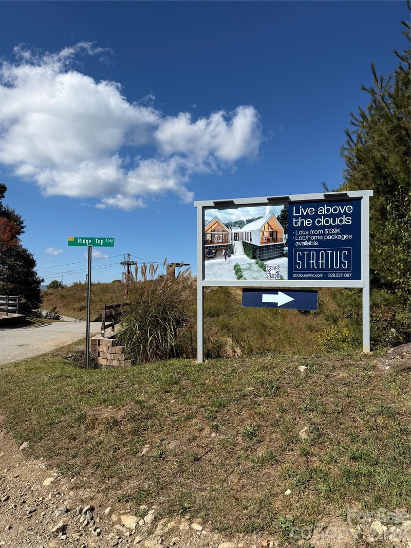 2 Ridge Top Loop, Mars Hill, NC 28754