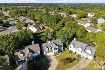 7541 Sparkleberry Dr, Indian Trail, NC 28079