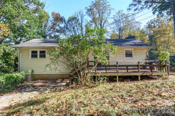 86 Johnston Blvd, Asheville, NC 28806