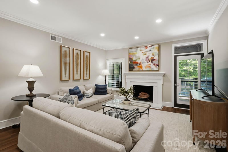 2432 Selwyn Ave, Charlotte, NC 28209