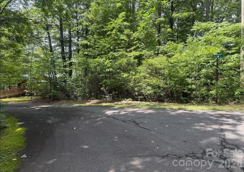 6 David Ct, Brevard, NC 28712