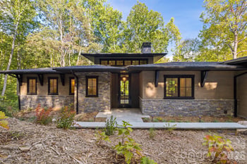505 Barrington Dr, Asheville, NC 28803
