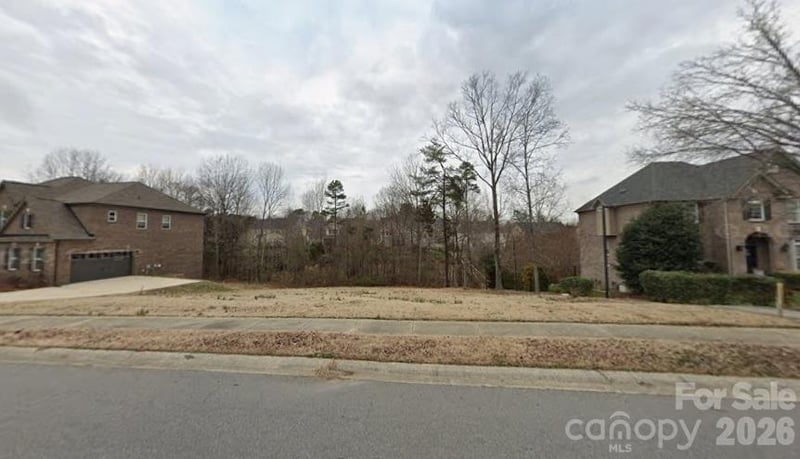 1224 Bershire Ln, Charlotte, NC 28262
