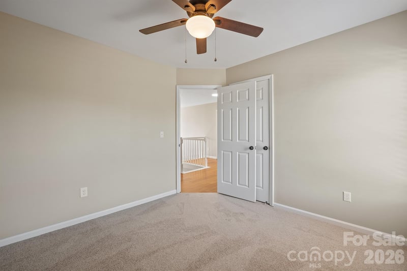 110 Fox Den Cir, Statesville, NC 28677
