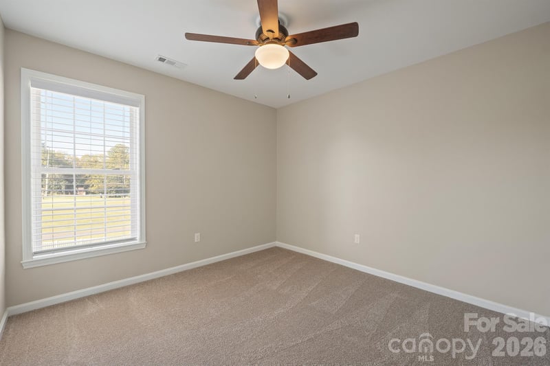 110 Fox Den Cir, Statesville, NC 28677