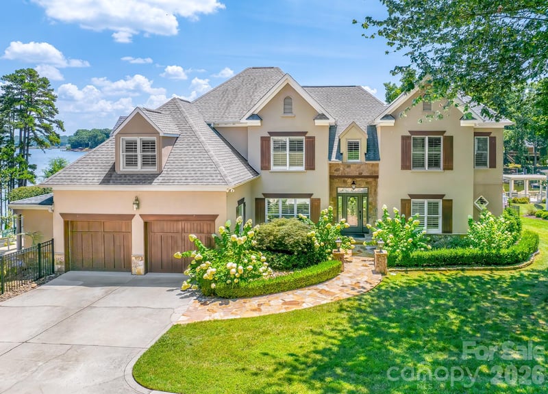 21206 Captiva Ct, Cornelius, NC 28031